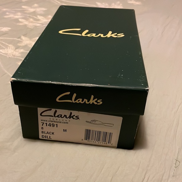 Sandals - Picture 3 of 8